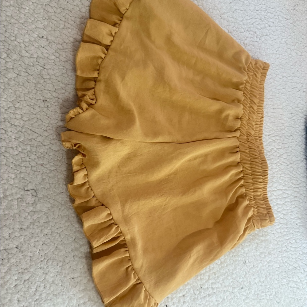 J.O.A. High Waist Ruffled Gold Shorts